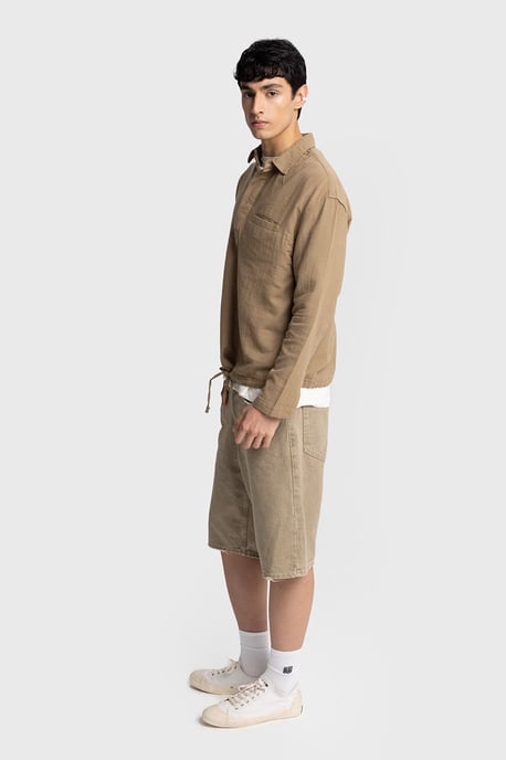 Herren Entspanntes Baumwoll-Langarmshirt mit Krawatten-Detail - Image 3