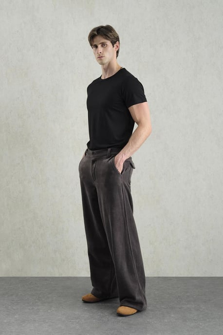 Herren Mid-Waist Weitbeinige Strickhose - Image 2
