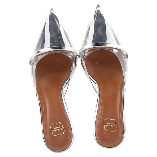 Malone Souliers Joella Mules aus silbernem Lackleder und PVC - Image 3