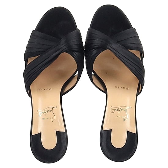 Christian Louboutin Nicol Is Back Mules aus schwarzem Satin - Image 4