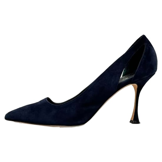 Manolo Blahnik Cut-Out Spitzen-Toe-Stiletto aus dunkelblauem Wildleder - Image 4