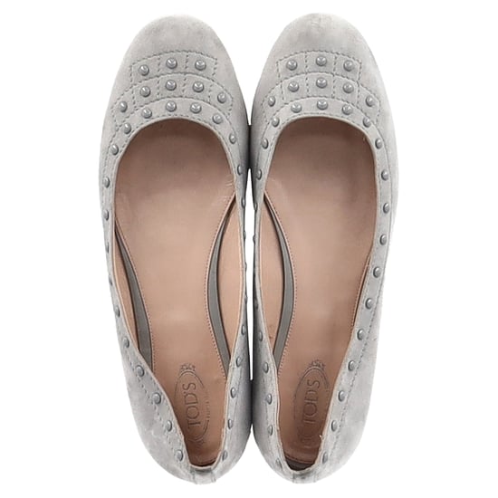 Tod's Ballerinas mit Nieten aus grauem Wildleder - Image 3