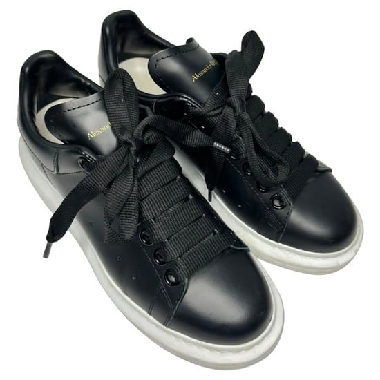 Alexander McQueen Oversized Sneakers aus schwarzem Kalbsleder - Image 6