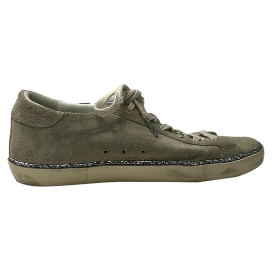 Golden Goose Super Star Sneakers aus beigem Wildleder - Image 1