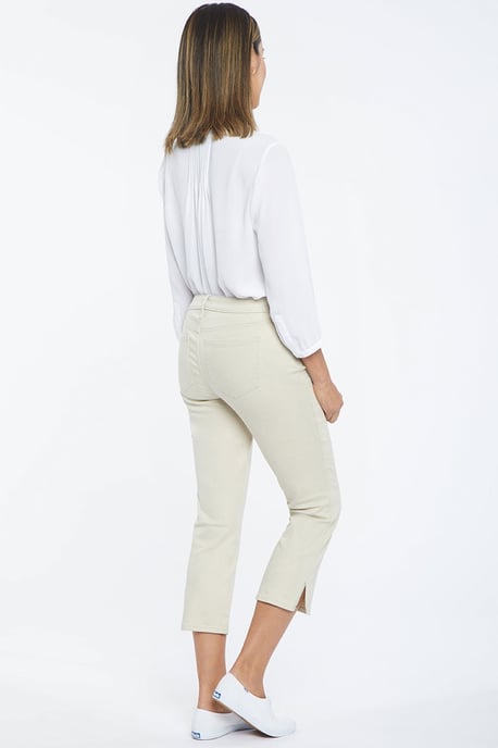 Chloe Capri-Jeans mit seitlichen Schlitzen - Image 4