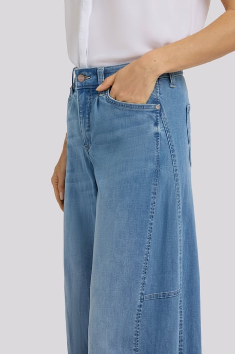 Nova Super Weite Jeans in Cool Embrace® Denim - Image 5