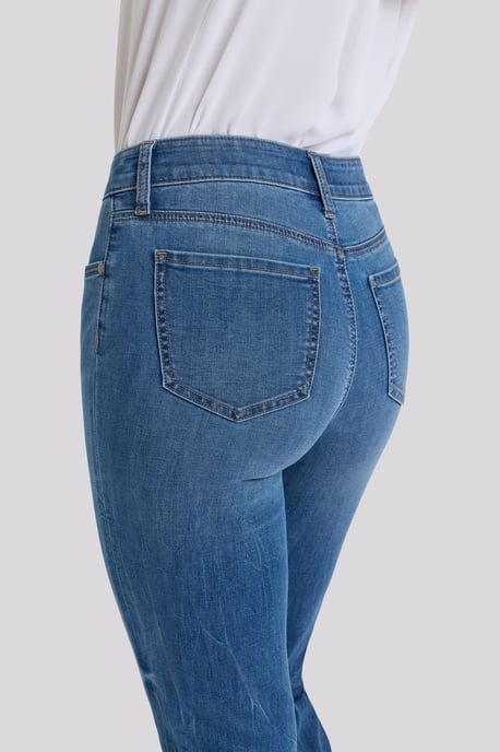 Marilyn Straight Crop Jeans aus Cool Embrace® Denim - Image 4