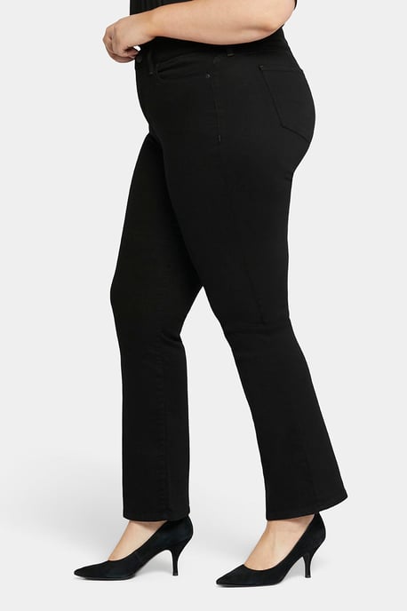 Barbara Bootcut Schwarzes Premium-Denim (Plus) - Image 3