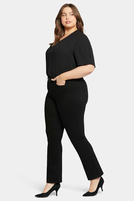 Barbara Bootcut Schwarzes Premium-Denim (Plus) - Image 5