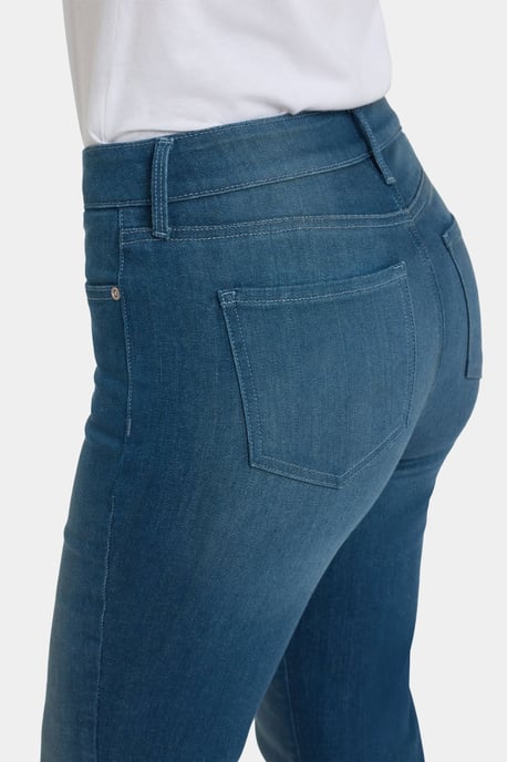 Marilyn Straight Jeans in Überlänge - Image 5