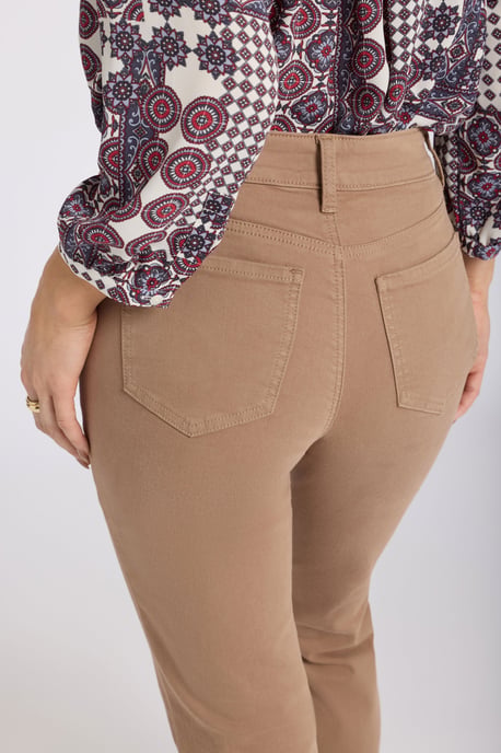 Marilyn Gerade Ankle Jeans - Image 5