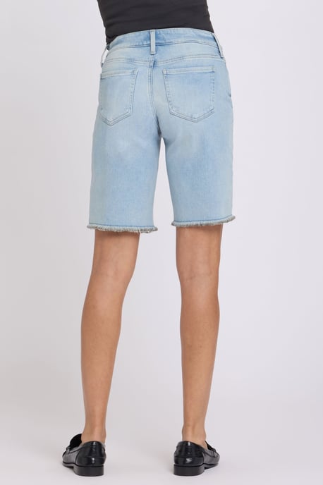 Boyfriend-Jeansshorts aus Re-New Denim - Image 2