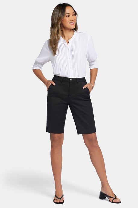 Bermuda-Shorts aus Stretch-Twill - Image 1