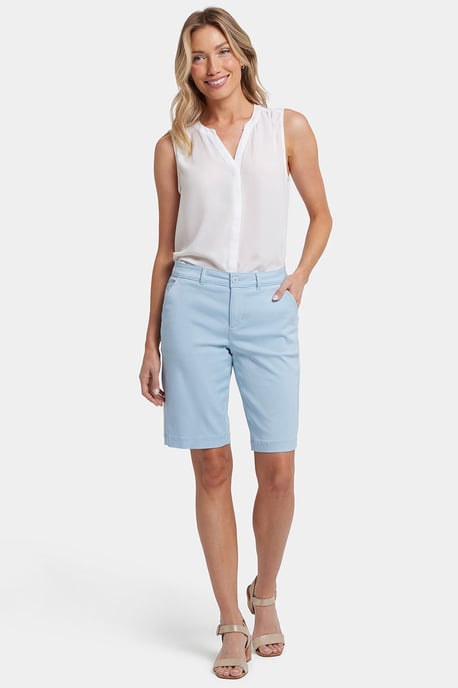Bermuda-Shorts aus Stretch-Twill - Image 1