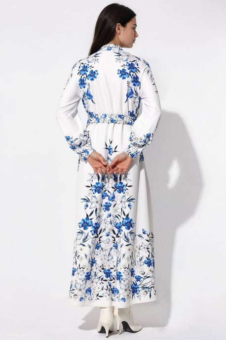 Blumenkleid mit Gürtel im Maxiformat - Image 3
