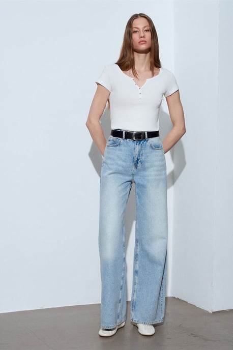 Damen Slim Fit Baumwoll U-Ausschnitt T-Shirt - Image 1