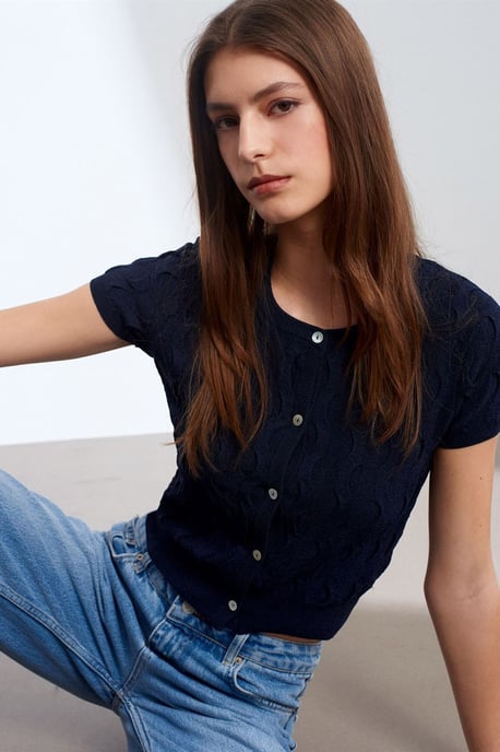 Damen Kurzjäckchen mit Jacquard-Muster und Knöpfen - Image 1