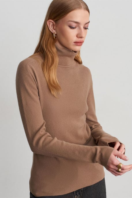 Damen Strickpullover mit Gürtel und Rollkragen - Image 3