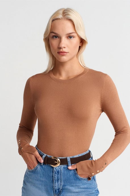 Rippstrick Rundhalsausschnitt Slim Fit Pullover - Image 1