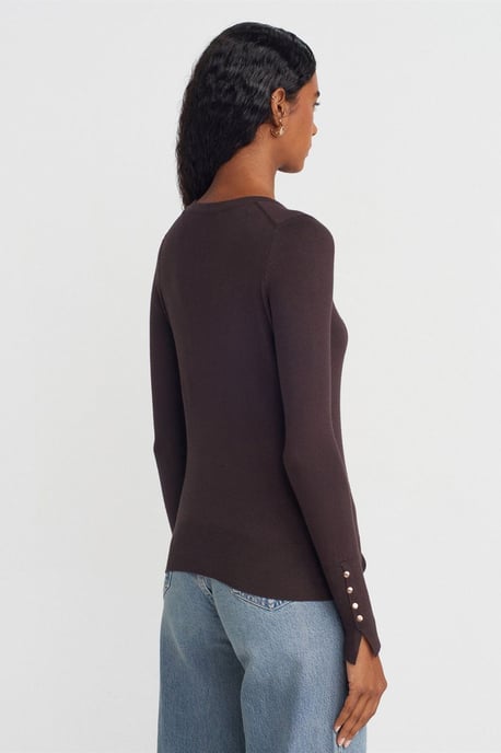 Rippstrick Rundhals Slim Fit Pullover - Image 2