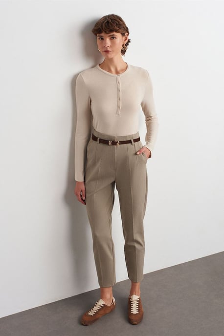 Slim Fit V-Ausschnitt Knöpfen Bluse - Image 5