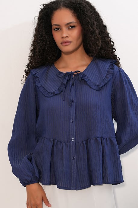 Damenbluse aus Viskose-Mix mit Babykragen - Image 3