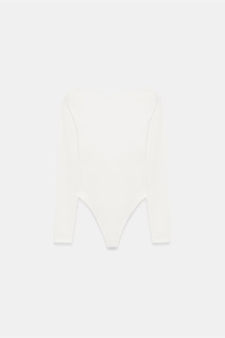 Schmal geschnittenes Bodysuit mit Bootsausschnitt - Image 5