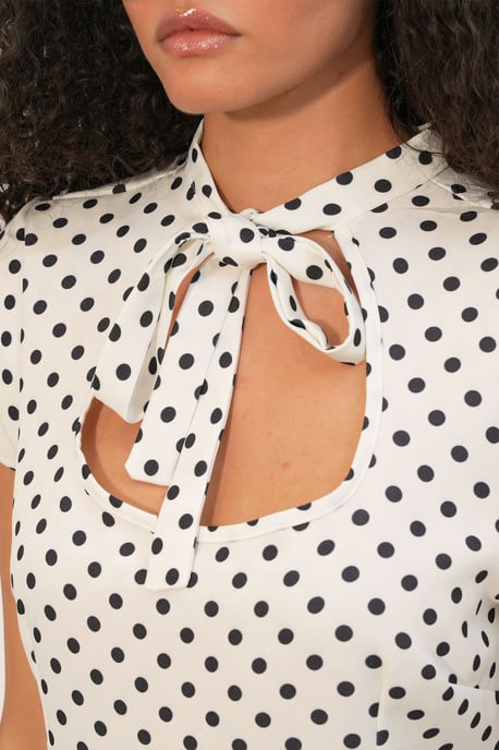 Punkte A-Linien Mini Kleid mit Schleife - Image 5