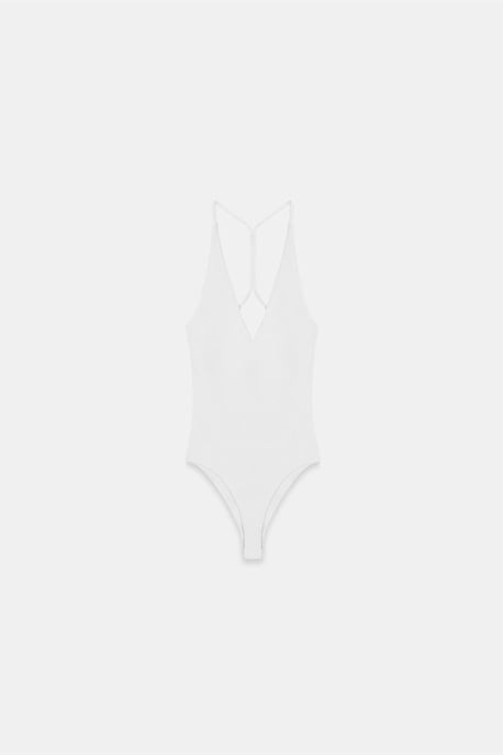 Schmal geschnittenes Cut-Out Halter-Body - Image 5