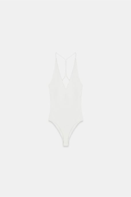 Schmal geschnittenes Cut-Out Halter-Body - Image 5