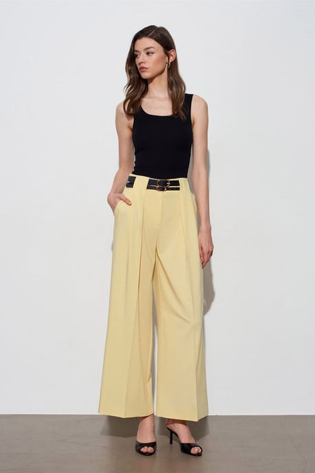 Taillierte ärmellose Baumwollmischung Cami-Bluse - Image 4
