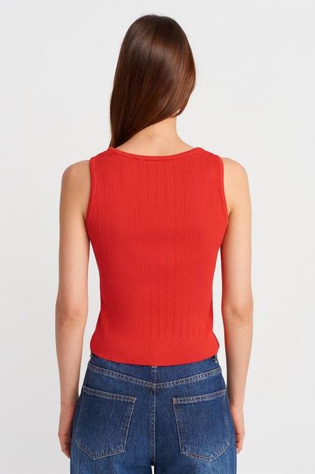 Rippenslenenloser Slim-Fit-Bluse - Image 2