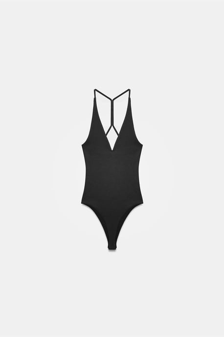 Schmal geschnittenes Cut-Out Halter-Body - Image 5
