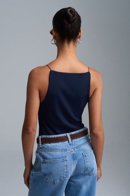 Slim-Fit Halterneck Jerseytop - Image 2