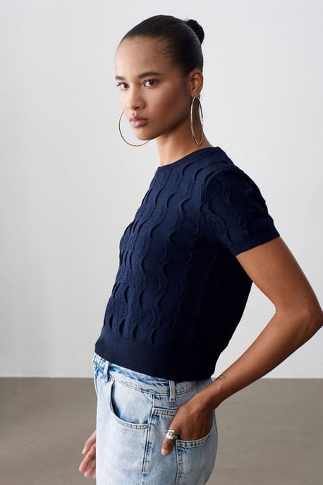 Strukturierte Ripp-Crop-Bluse - Image 5