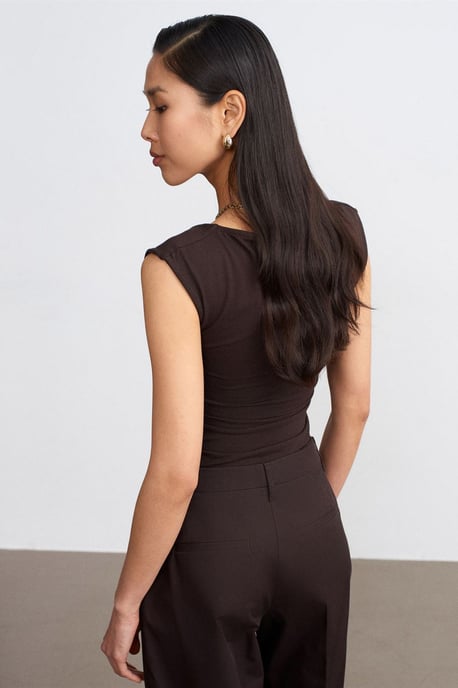Ärmellose V-Ausschnitt Slim-Fit-Bluse - Image 2