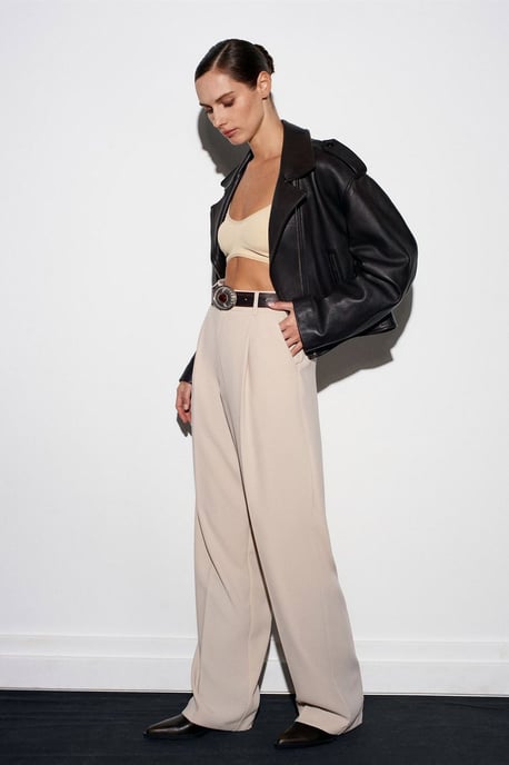 Hochtaillierte weite Crepe-Hose - Image 1