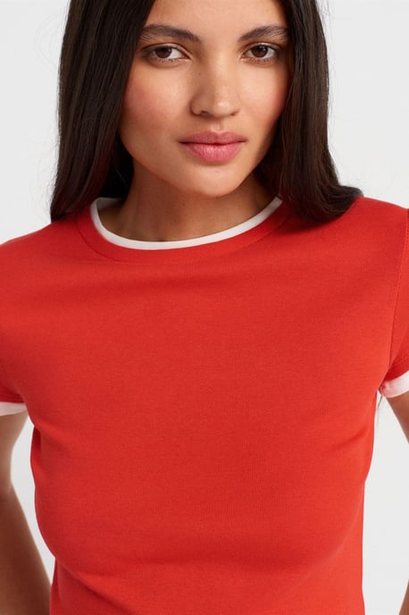 Dilvin Slim-Fit T-Shirt aus Baumwolle mit Rundhals - Rot - Image 3