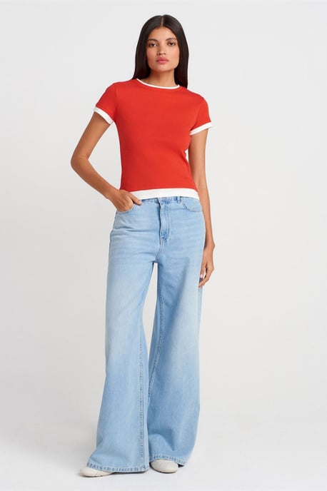 Dilvin Slim-Fit T-Shirt aus Baumwolle mit Rundhals - Rot - Image 4