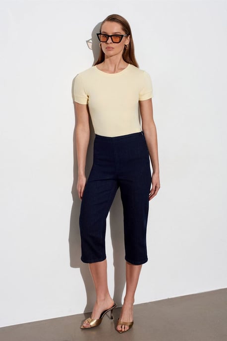 Damen Slim Fit Rundhalsausschnitt T-Shirt - Image 1