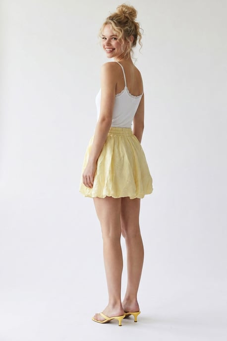 Damen High-Waist Mini-Shorts - Image 5