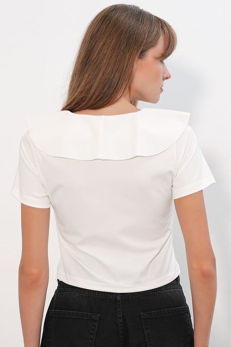 Rüschen-Frontband-Crop-Top - Image 5