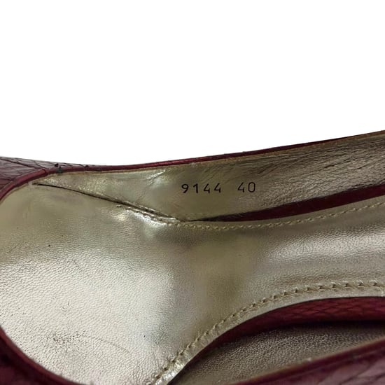 Dolce & Gabbana Pumps aus rotem Leder mit Prägung - Image 4