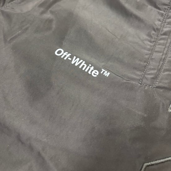 Off-white - Schwarze Trainingsshorts Mit Diag-umrissenem Muster - Image 5