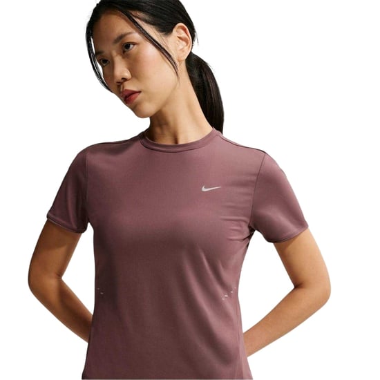 Nike - "Swift" T-Shirt für Damen, Dri-FIT, Laufen (Tätowierung) - Image 3