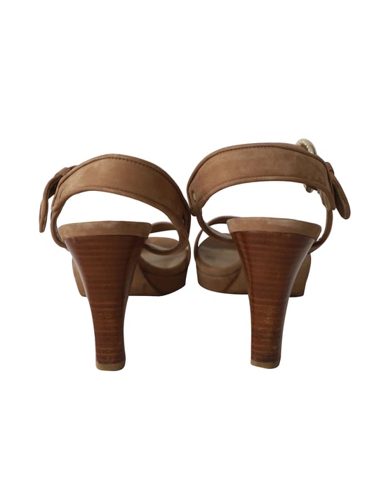 Stuart Weitzman Offene Zehen Riemchen Blocksandalen aus braunem Wildleder - Image 4
