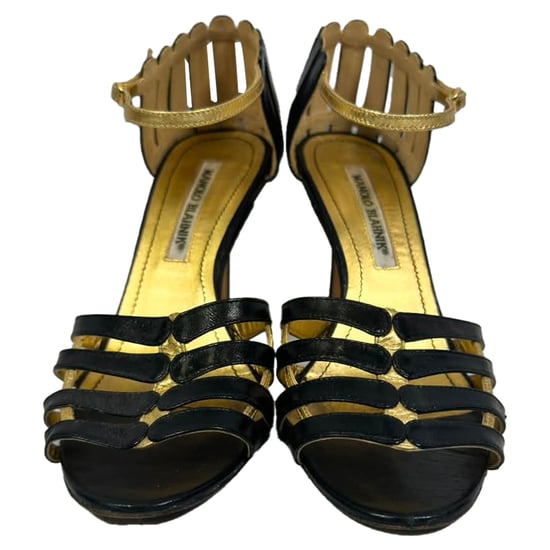 Manolo Blahnik Zwei-Farben Knöchelriemen Sandalen aus schwarzem Leder - Image 2
