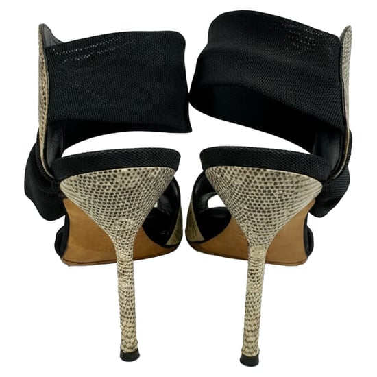 Manolo Blahnik Schlangenprägung Schnürsandalen aus Leder im Tierdruck - Image 4