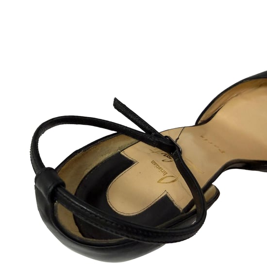 Christian Louboutin D'Orsay-Pumps aus schwarzem Leder - Image 5