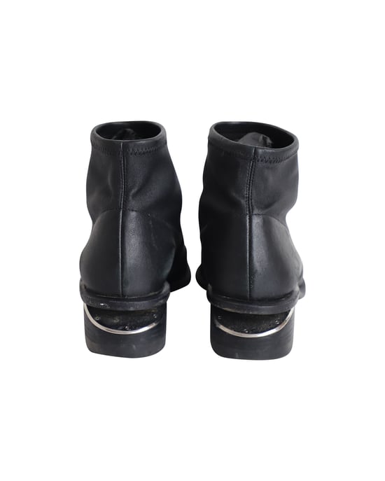 Alexander Wang Kori Stretch Stiefeletten aus schwarzem Leder - Image 4